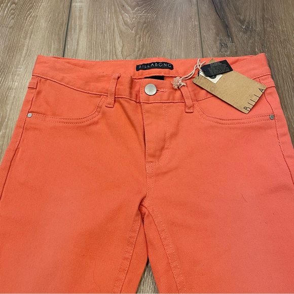 Billabong Pigment Over-Dyed Jeans - Picture 4 of 14